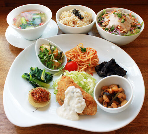ランチメニュー 2 18 3 1 ひえのフィッシュフライvegetarian Millet Fried Fish Vegecafe Lotus ベジカフェ ロータス オフィシャルブログ