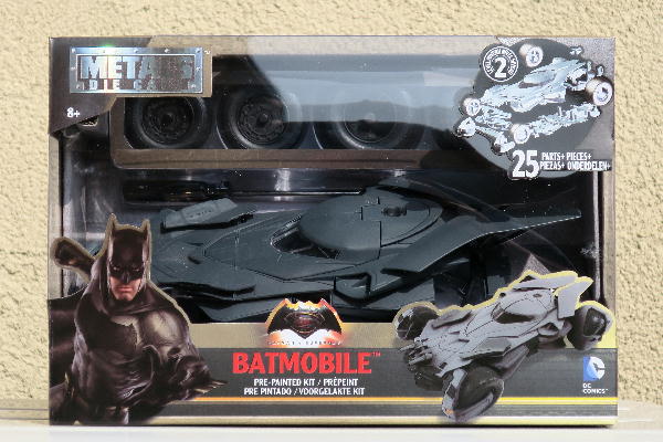 1/24 バットモービル メタルズ ダイキャスト ビルド&コレクト バットマンvsスーパーマン ジャスティスの誕生 メタルズ ダイ