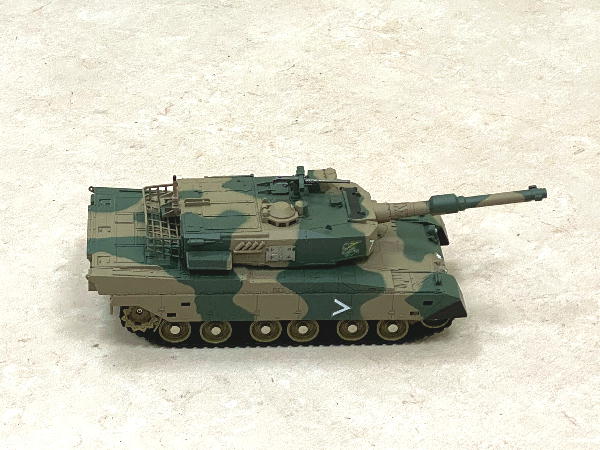 ジョーゼン 1/28 陸上自衛隊 90式戦車 : ビークロス好きの変な