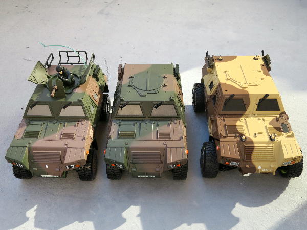 陸上自衛隊 軽装甲機動車 ライトアーマーヴィークル 陸上自衛隊 軽装甲機動車 ライトアーマーヴィークル