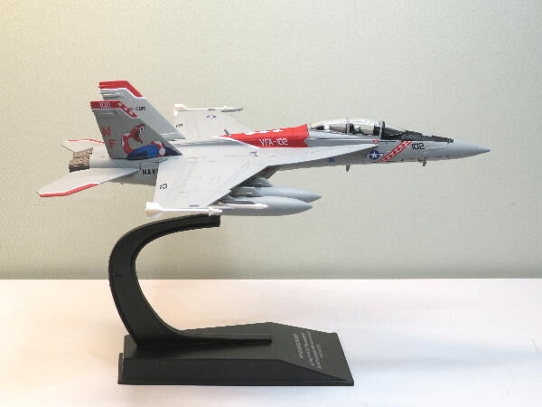 エアファイターコレクション　ハリアー Amazon | エアフィックス 1/72 ホーカー・シドレー ハリアー GR