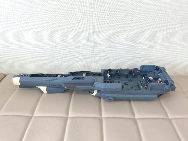 宇宙戦艦ヤマト2205 新たなる旅立ち 戦闘空母ヒュウガ 宇宙戦艦ヤマト2205 新たなる旅立ち 戦闘空母ヒュウガ