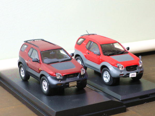 Hi-Story(ハイストーリー) 1/43 (レジン製) ISUZU GEMINI Sedan