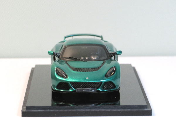 ルックスマート　1/43 ロータスエキシージS  ミリタリーグリーン スパークモデル 1/43 ロータスエキシージ S : ビークロス好きの