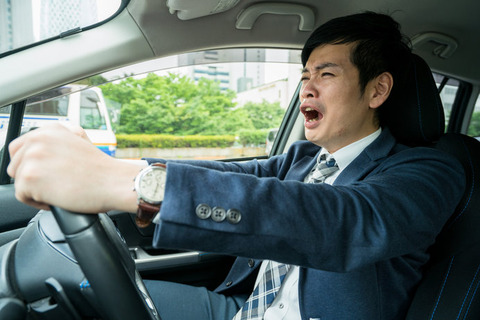 【運転中】お前らが好き好んで言ってしまうひとり言ｗｗｗｗ「南無三！」「ええい！ままよ！」