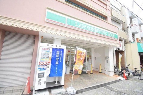 コンビニまで徒歩１分