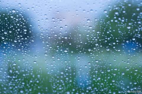 雨の中…車中泊をする…良いよね（しみじみ