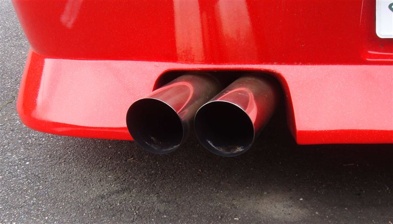 うるさい車やバイク乗ってる人はさ 他の人の横を通り過ぎるたびにヘイト集めてるの気づいてないのかな 車速報