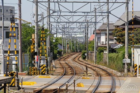 踏切通る時ガチで一時停止