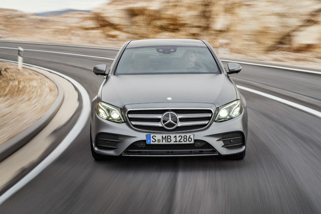 ベンツのeクラスはドイツでは大衆車 これｗｗｗ 車速報