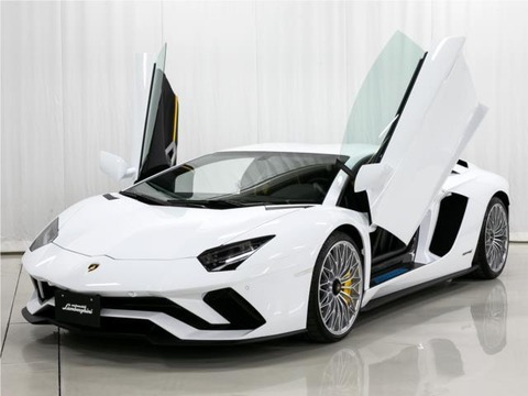 ランボルギーニ アヴェンタドールよりカッコいい名前の車ない説 みゃおーん ランボルギーニ アヴェンタドールよりカッコいい名前の車ない説 みゃおーん