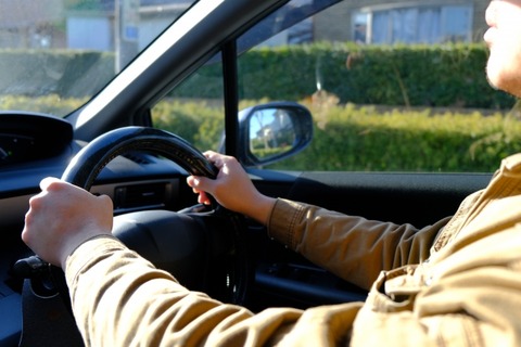 車運転中ぼく