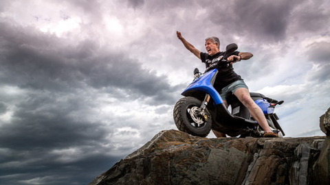 バイクって車の邪魔することに命かけ過ぎだろｗｗｗｗｗｗｗ