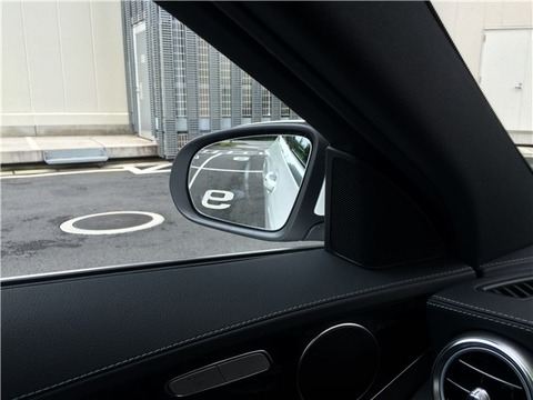 車のサイドミラーの設定