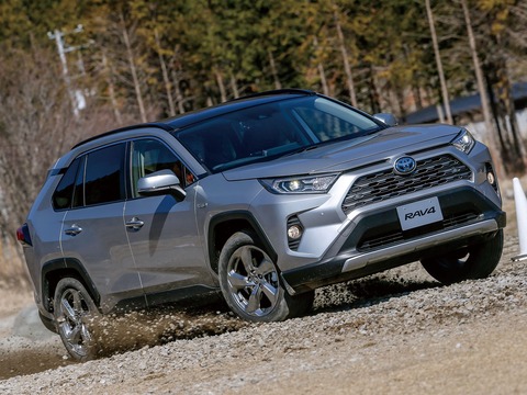 RAV4