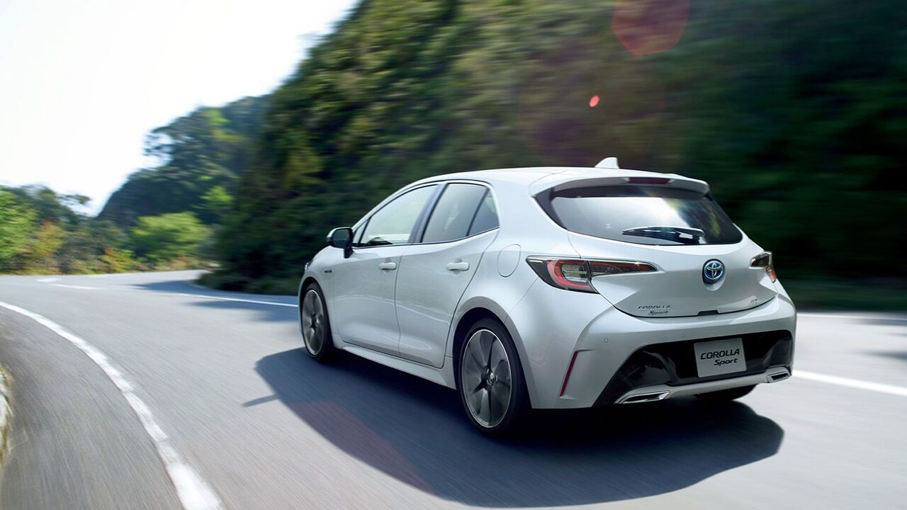 カローラスポーツとかいうクソかっこいい車欲しいwwww 車速報 カローラスポーツとかいうクソかっこいい車欲しいwwww 車速報