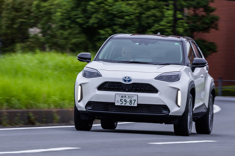 車はトヨタのヤリスクロスで充分満足できるわｗｗｗｗｗｗｗｗ