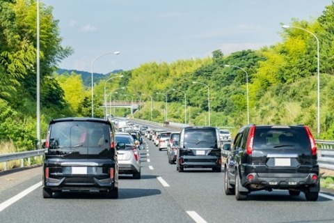 下手くそは高速道路走んな