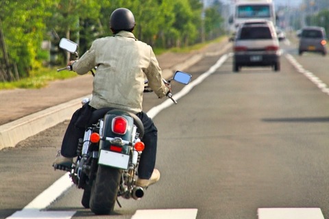 バイク乗りって交通マナー悪い