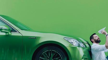 緑色の車