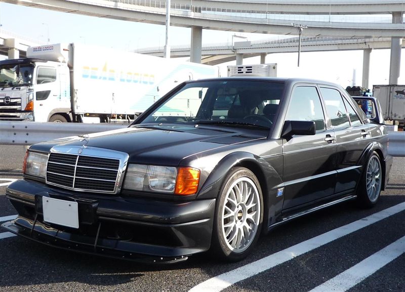 車高落したセダンはダサいみたいな風潮あるけどさ 車速報 車高落したセダンはダサいみたいな風潮あるけどさ 車速報