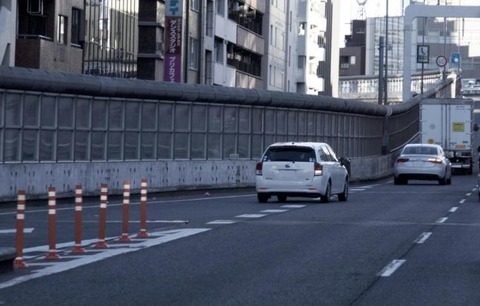 高速道路の合流