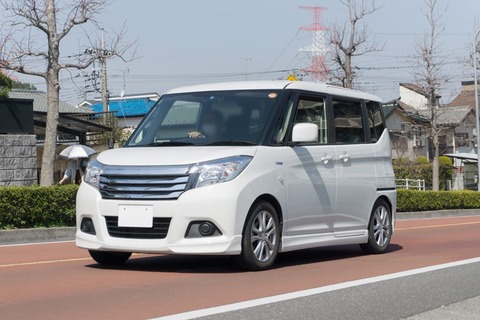 普通車って軽に比べてどんなメリットあるの？？