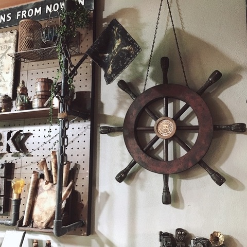 ハンドルを海賊船