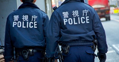 若い警官