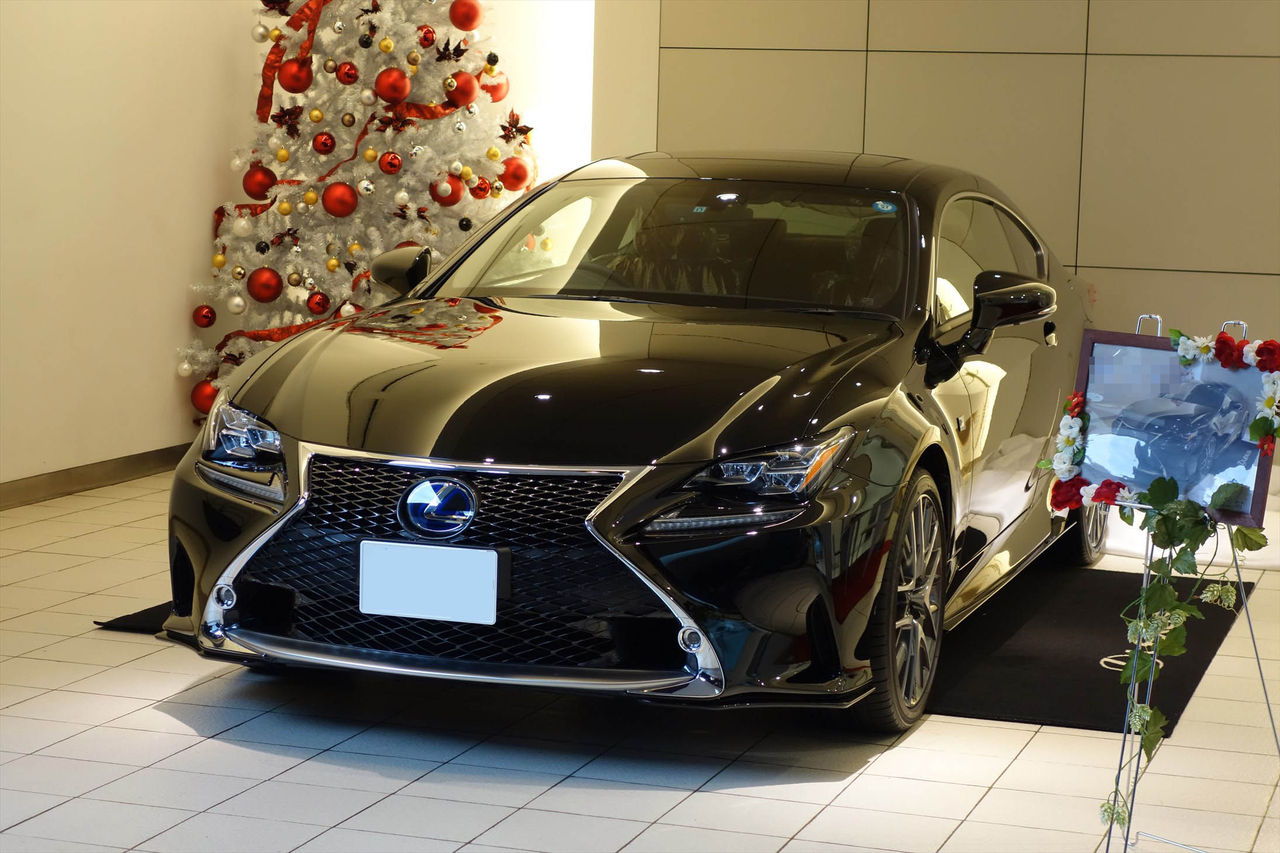 俺 へえ レクサスの納車式いいなぁ おまえら 納車式とかダサすぎ 納車式しなくていいからその分値引きしろカス 車速報