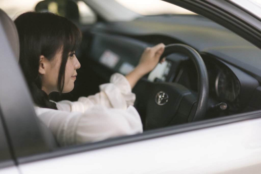 教習所で左カーブ曲がるの詰んでるんだがコツ教えてｗｗｗ 車速報