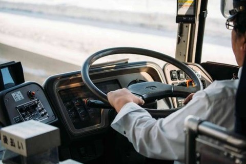 【悲報】バス運転手僕、クビになる可能性がｗｗｗｗｗｗｗ