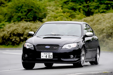 案外マニュアルのワゴン車ってないもんだな・・・・