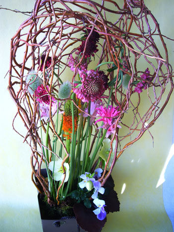 未来を感じさせるアレンジ ヴェロニカ便り