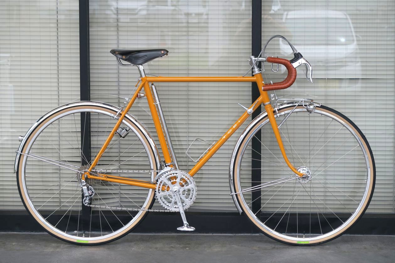 O氏の700Cランドナー : ただいま営業中～♪