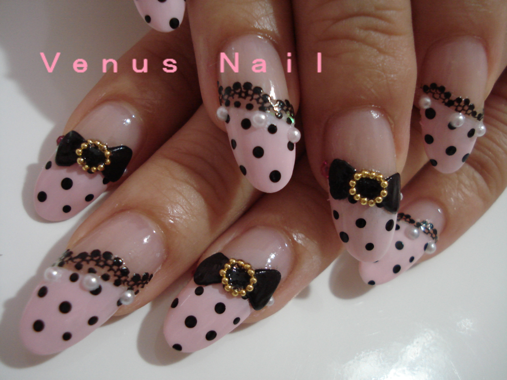 ピンク 黒ドットネイル Venus Nailのブログ