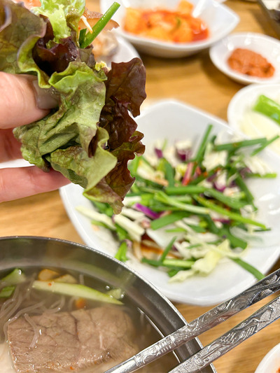 豚足、野菜で巻き巻き