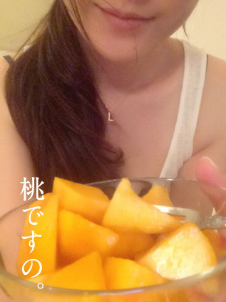 黄色の桃