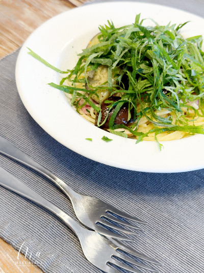 �����ְ�äƤ뤫