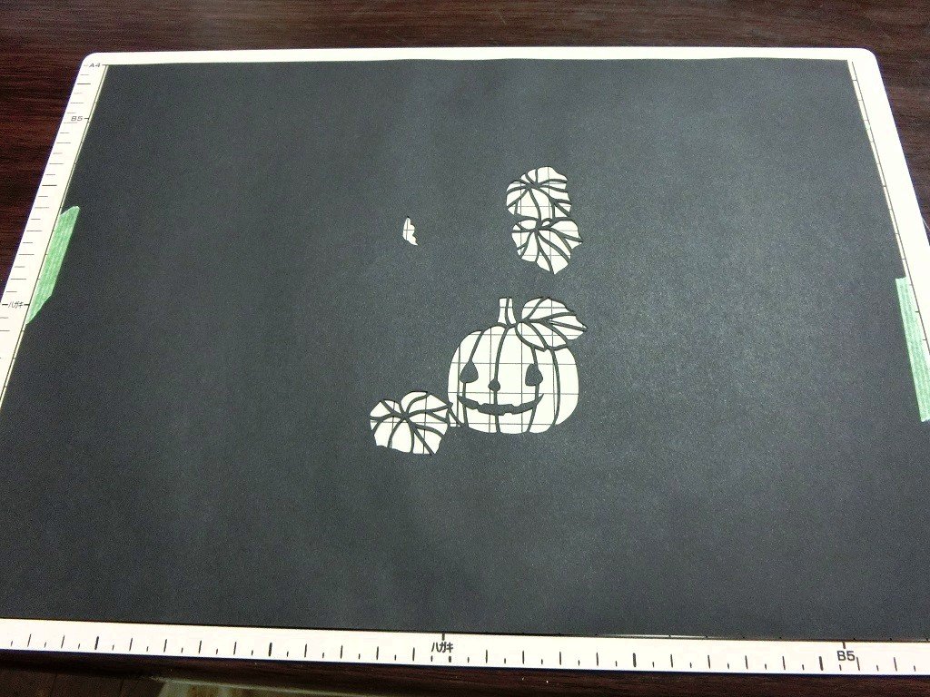 切り絵 ハロウィンスタンド その1 Soujuの切り絵日記 切り絵 ハロウィンスタンド その1 Soujuの切り絵日記