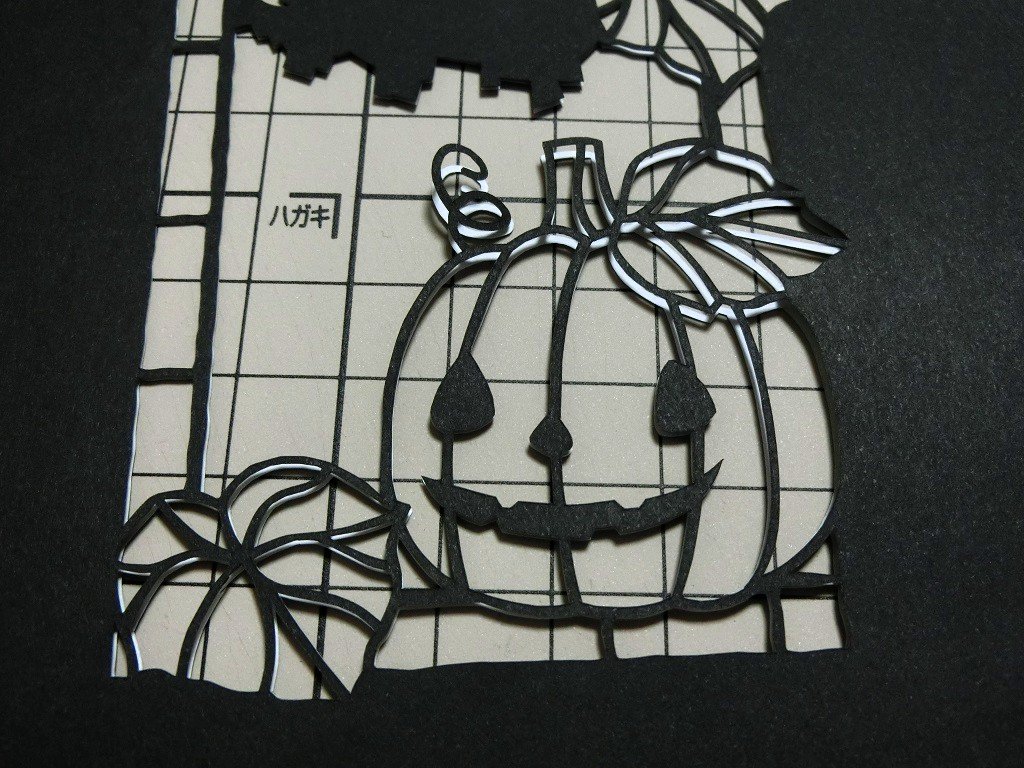 切り絵 ハロウィンスタンド その1 Soujuの切り絵日記