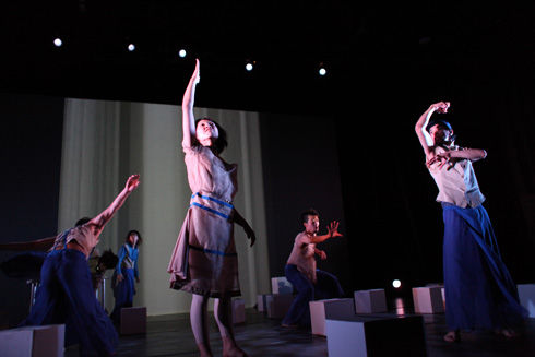 EKKKYO,パフォーマンス