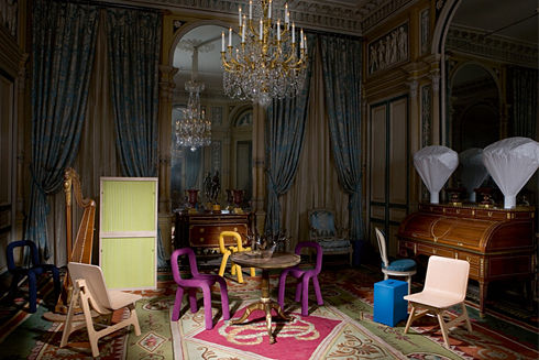 ムスタッシュ,Moustache,家具,マタリ・クラセ,インガ・サンぺ,フランソワ・アザンブール