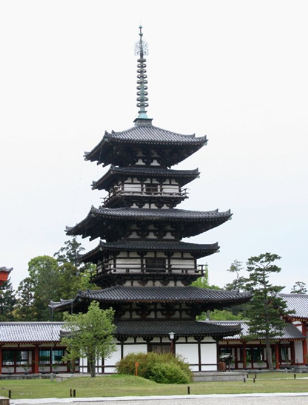 大阪・奈良近辺の三重塔 : なるほどの素
