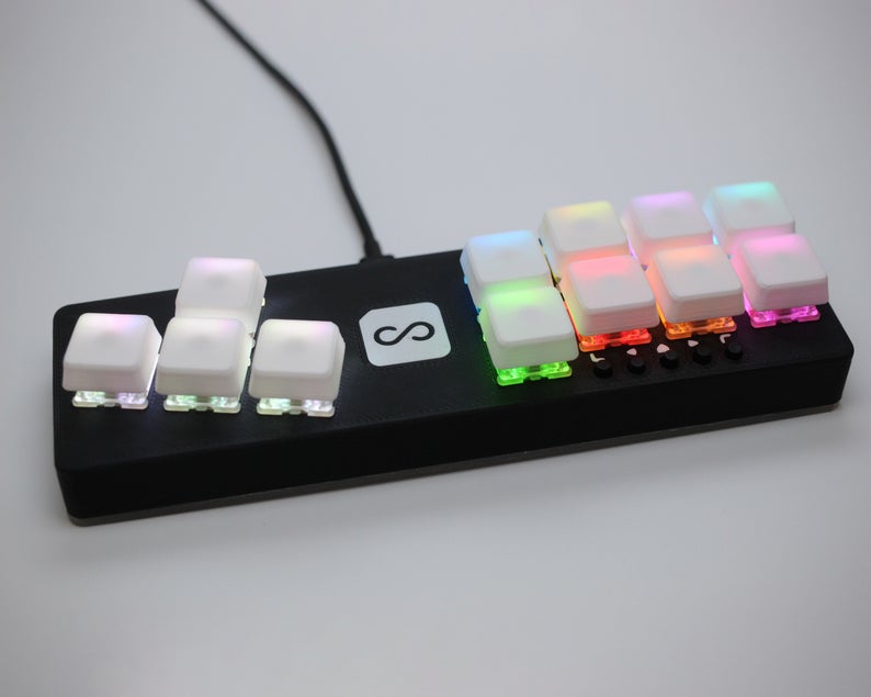 アケコン これは欲しい 手のひらサイズのキーボード風コントローラー Fightboard Mx 魔王の引き出し アケコン これは欲しい 手のひらサイズのキーボード風コントローラー Fightboard Mx 魔王の引き出し