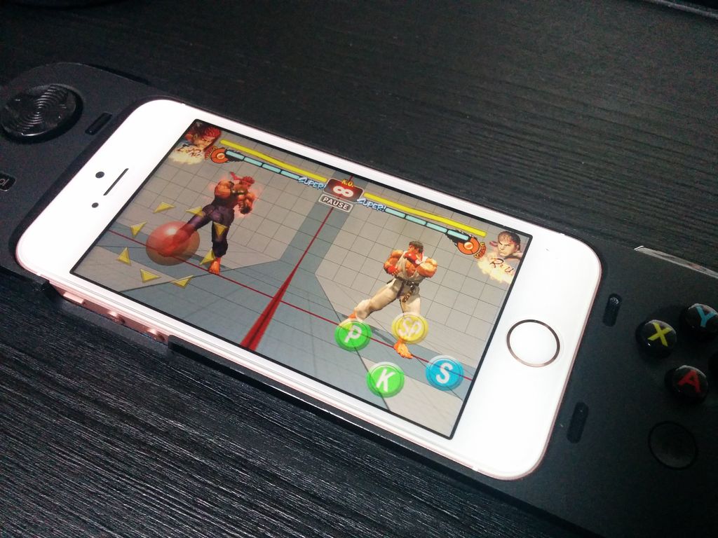 Logicoolのiphone向けコントローラーg550を試す 魔王の引き出し Logicoolのiphone向けコントローラーg550を試す 魔王の引き出し