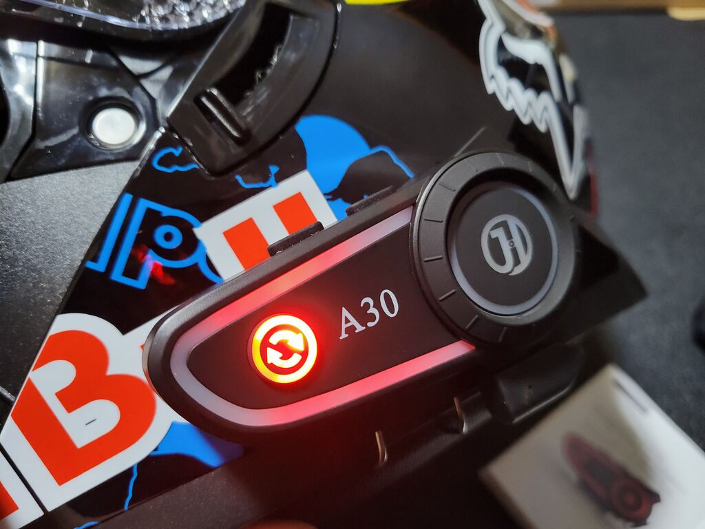 【大特価】バイクインカム　2個セット　ツーリング　3色カバー付き 大特価!!】バイクインカム 2個セット ツーリング 3色カバー付き