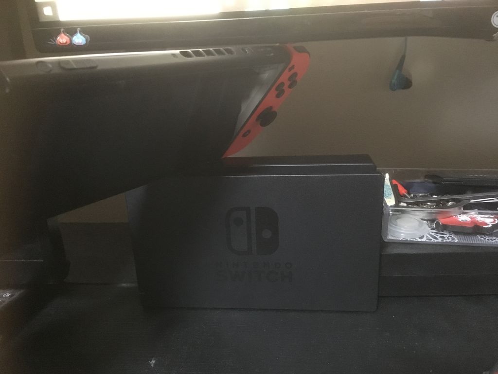 Switchの充電台の欠陥を直す改造パーツ Xcm Smart Dock Case の取り付け解説 魔王の引き出し Switchの充電台の欠陥を直す改造パーツ Xcm Smart Dock Case の取り付け解説 魔王の引き出し