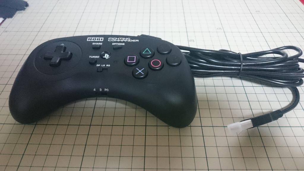 レビュー】HORIの最新ファイティングコマンダーが届きました : 魔王の 直販特注品 ホリ fighting commander ファイティングパッド pro その他