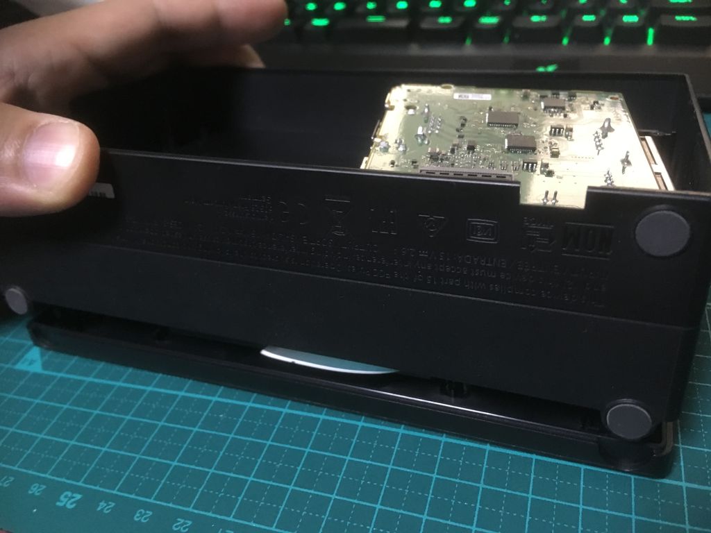 Switchの充電台の欠陥を直す改造パーツ Xcm Smart Dock Case の取り付け解説 魔王の引き出し